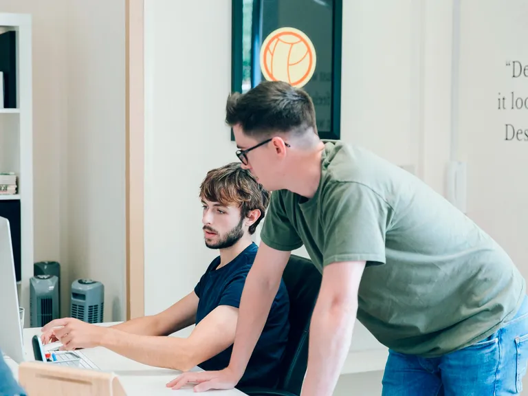 Shape-2018-LR-147_Original ratio_2500x1667_H_130